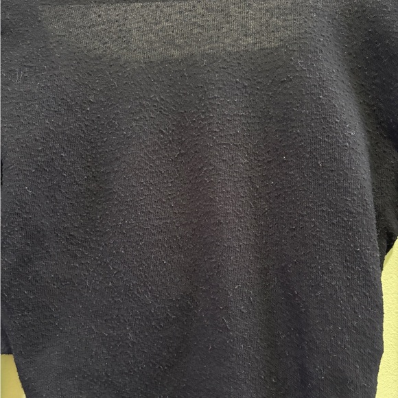 ALO Yoga Elegant Black Long Sleeve Crop Top - Picture 5 of 5